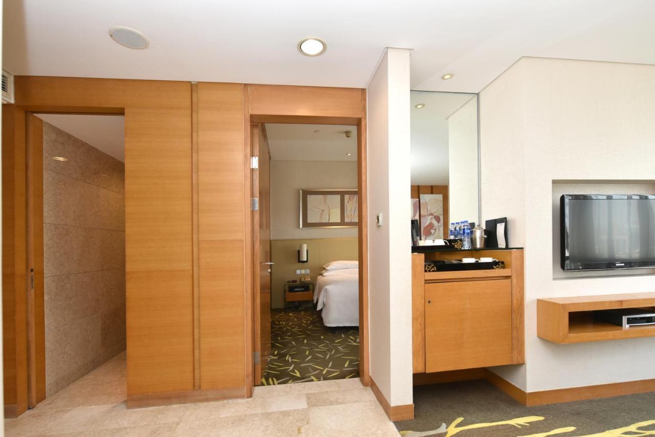 Crowne Plaza Zhongshan Wing On City By Ihg Exteriör bild