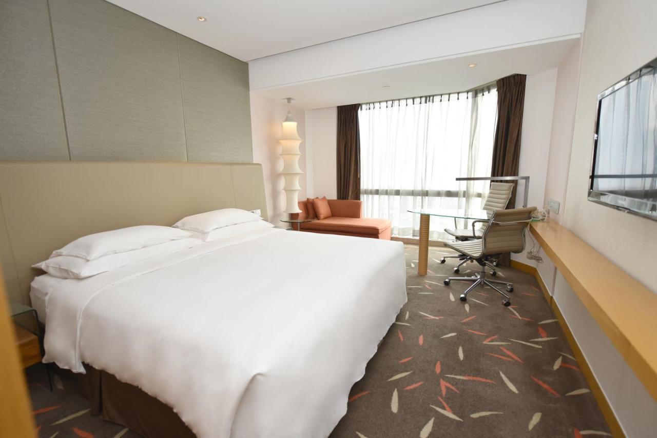 Crowne Plaza Zhongshan Wing On City By Ihg Exteriör bild