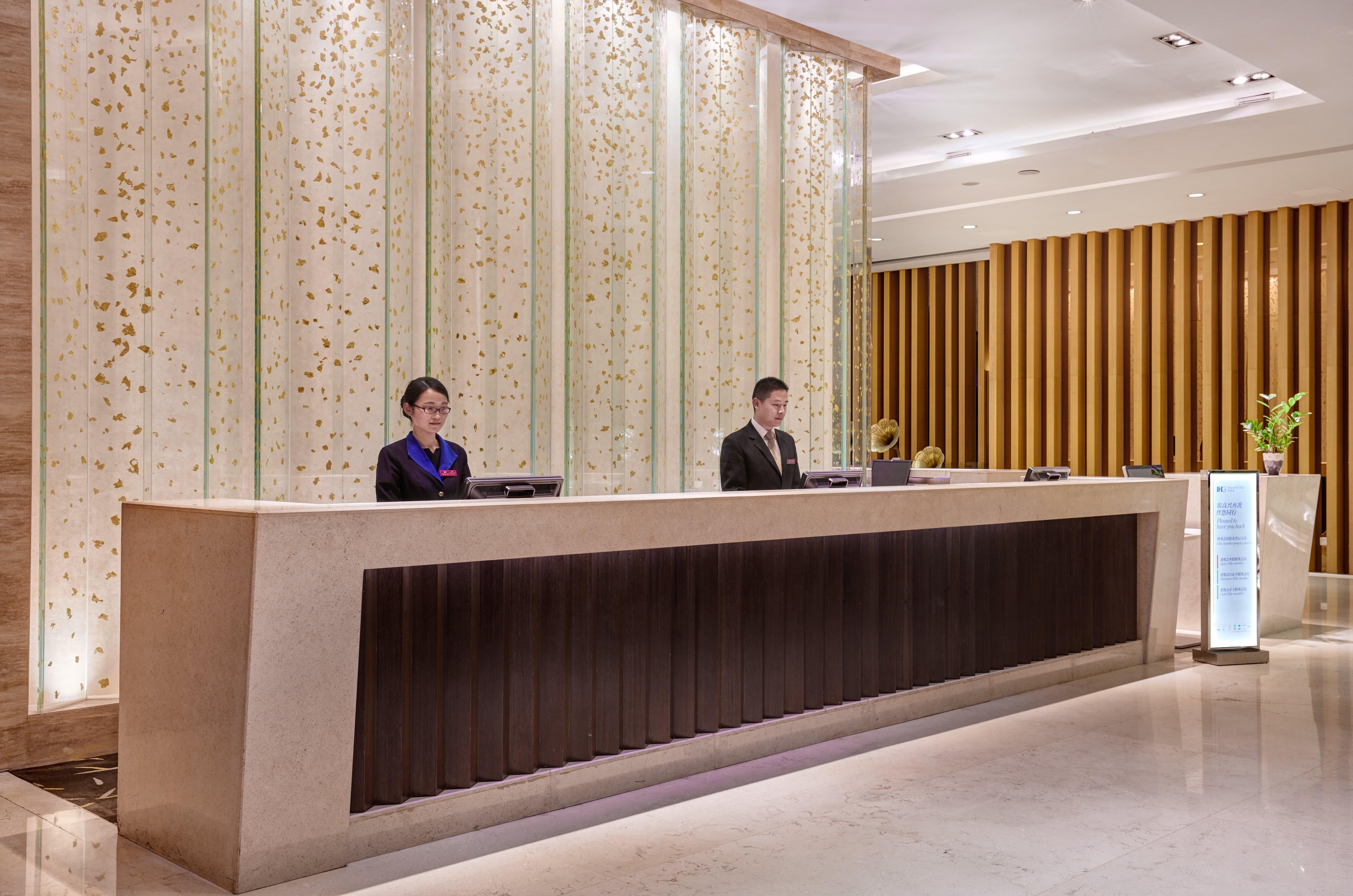 Crowne Plaza Zhongshan Wing On City By Ihg Exteriör bild