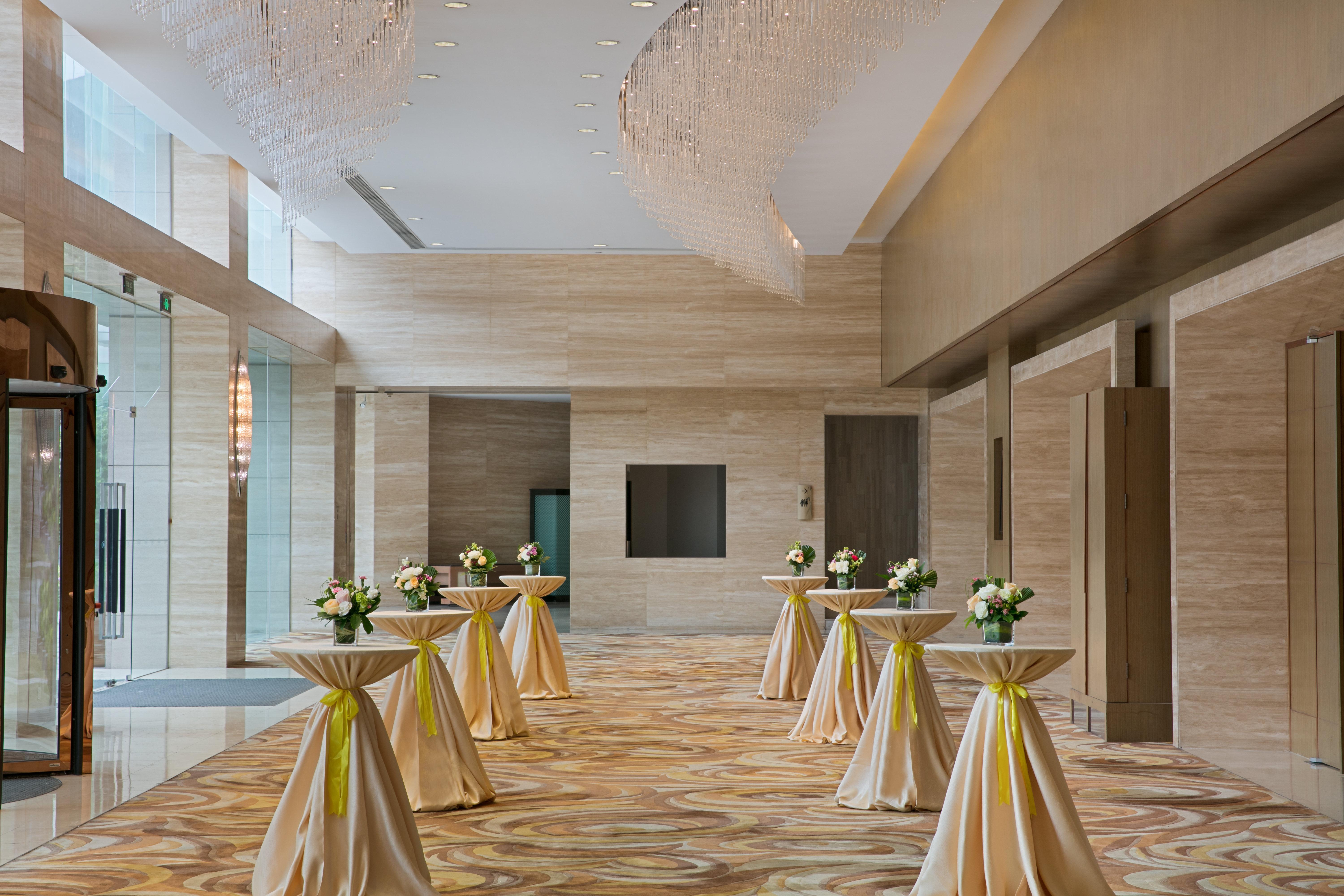 Crowne Plaza Zhongshan Wing On City By Ihg Exteriör bild